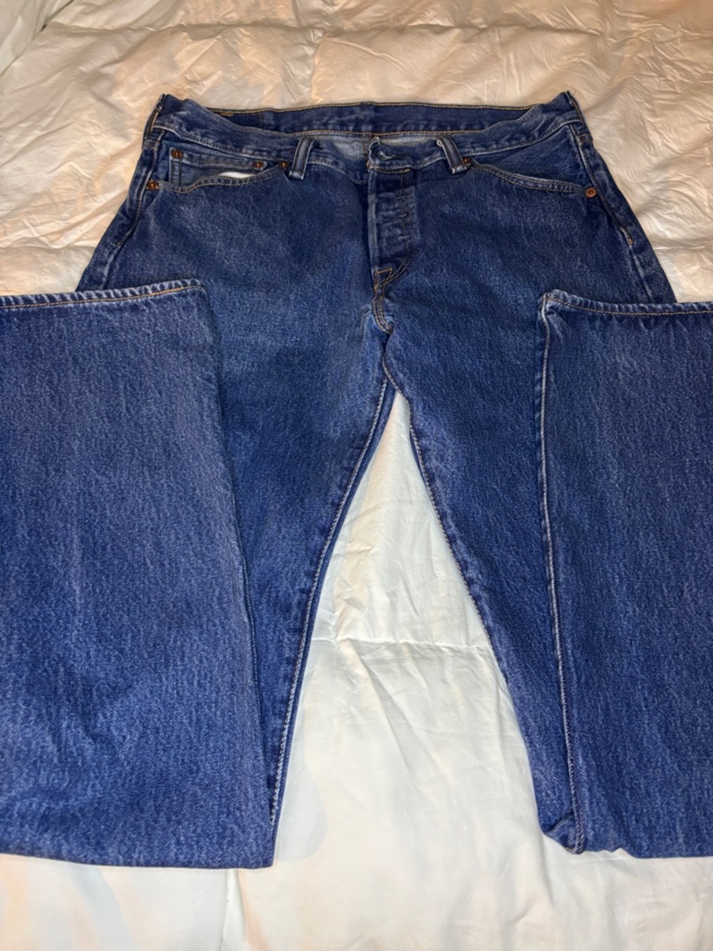 Levi's Straight Men Jeans in Dark Blue Denim 34x34 Buttonfly